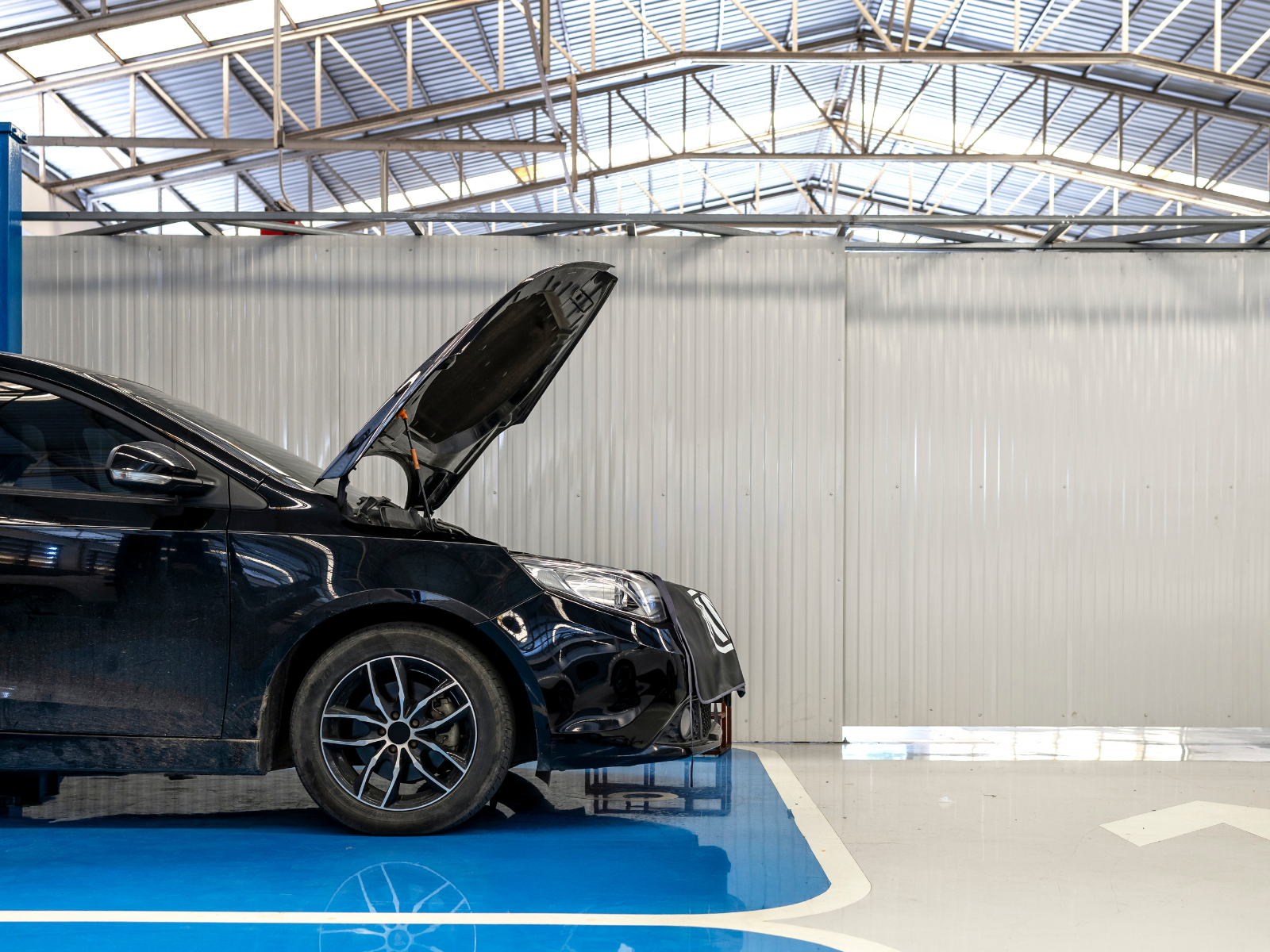Garage Showroom & Vehicle Detailing Floor Epoxy Resin Northwest UK